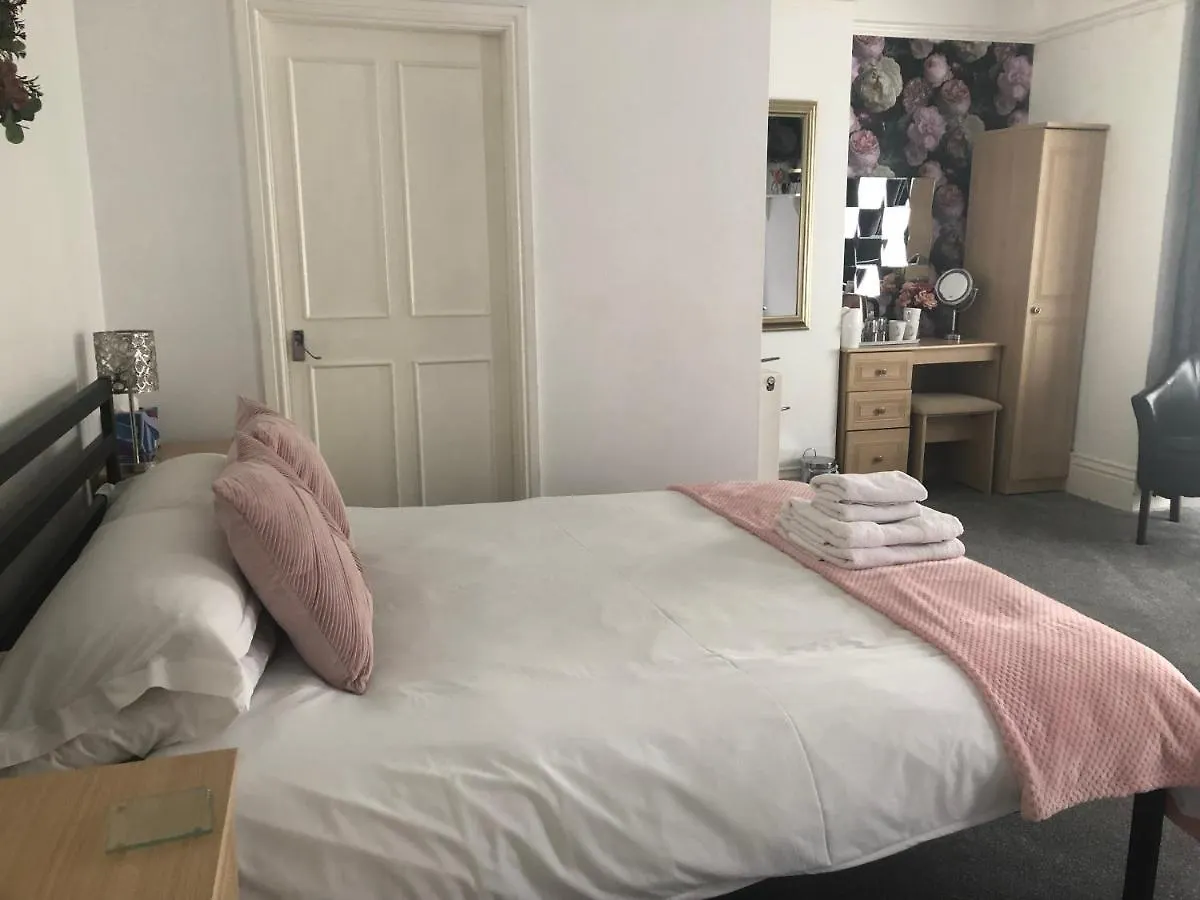 Seacrest Guest House Room Only Whitby